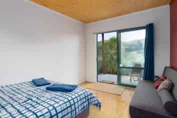 Lifestyle and business - stunning Golden Bay