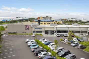 High profile multi-tenanted investment