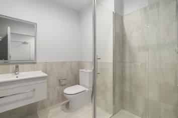 B2 unit 315 - 18 Mountain Ash Drive, Frankton