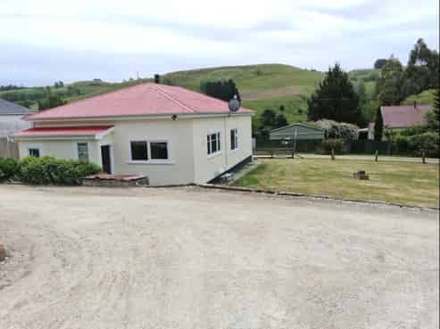41 Back Road, Duntroon