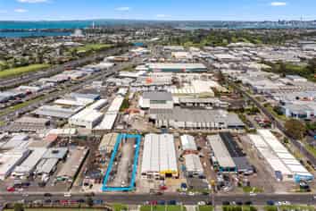 Tenanted Wairau Freehold Yard – Rare!