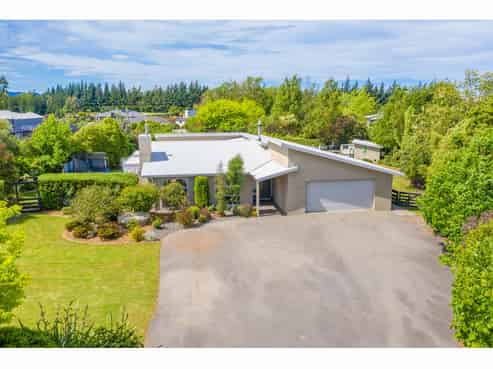 7 John Leith Place, Leithfield
