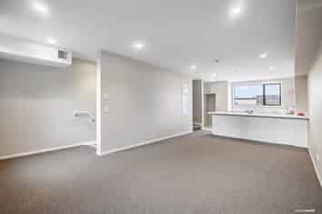 8/1 Glenside Crescent, Grafton
