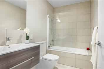 8/1 Glenside Crescent, Grafton