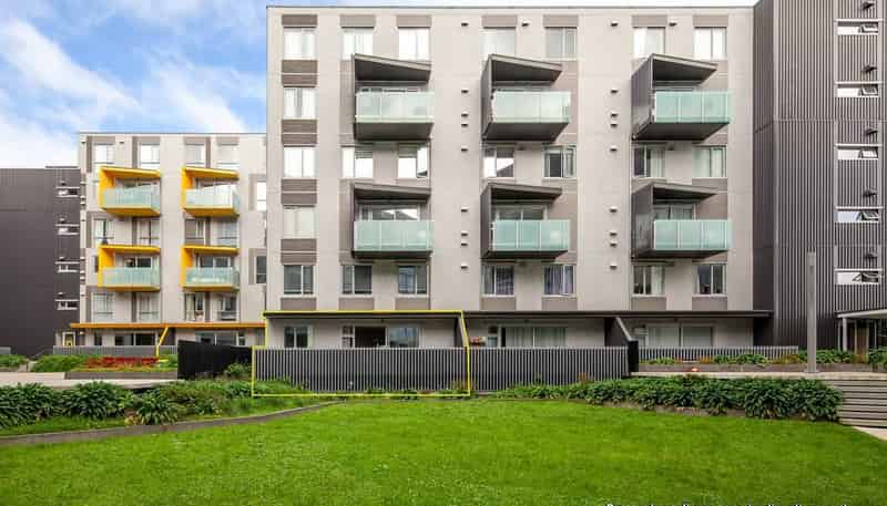 E107/25 Don Mckinnon Drive, Albany