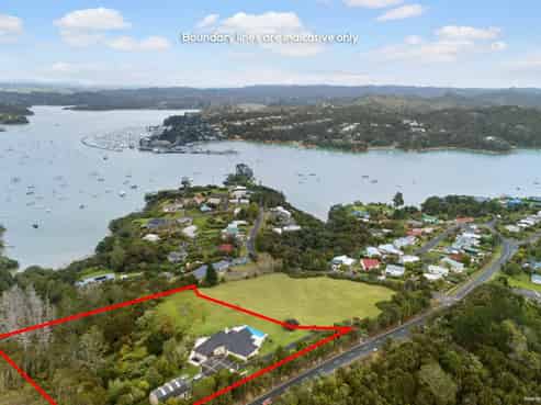 335 Aucks Road, Russell