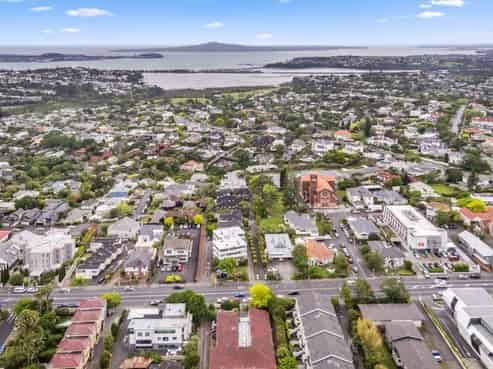 Penthouse Medical Suite. Remuera Medical Chambers