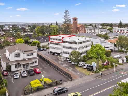 Penthouse Medical Suite. Remuera Medical Chambers