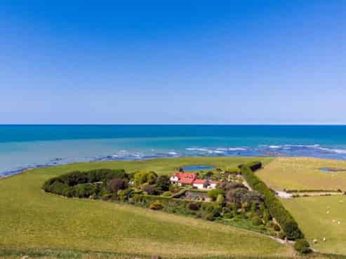 964 Waianakarua Road, Herbert