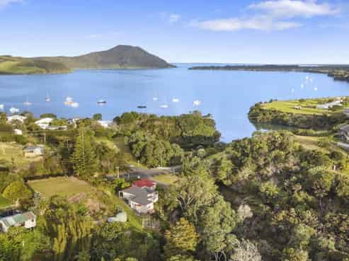 4187 Far North Road, Pukenui