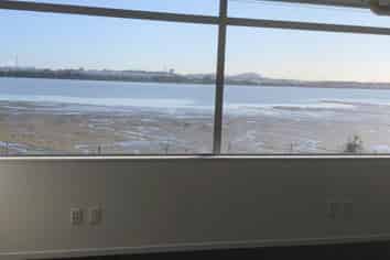 Refurbished Office with Sea Views - Sublease