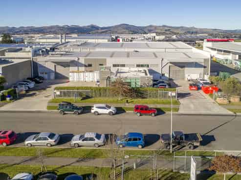 Industrial warehouse for lease in Wigram