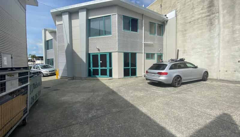  5C Paramount Drive, Henderson