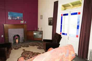 5 Bridge Street, Reefton