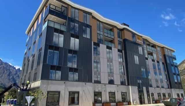 506 / 16t 506 - 18 Mountain Ash Drive, 