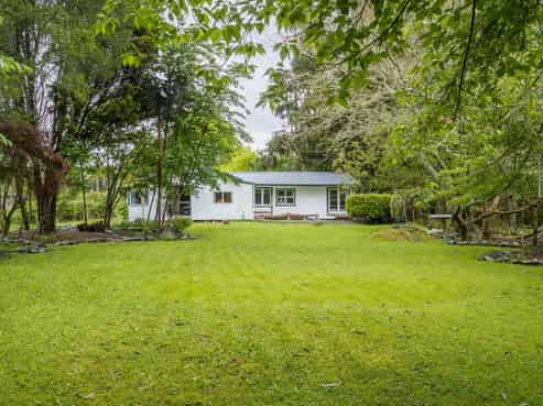 5 Stock Road, Murchison