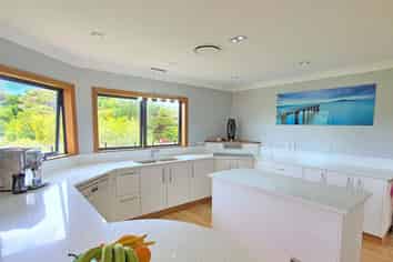 2 Kauri Drive, Sandspit