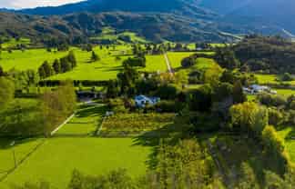 598 Takaka-Collingwood Highway, Takaka