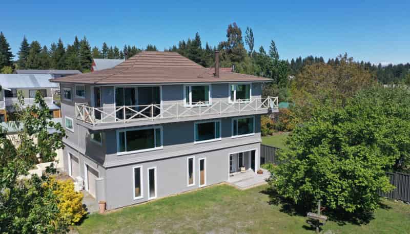 35 Murray Place, Lake Tekapo