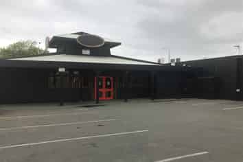 Rare Opportunity... Retail ... Hospitality ... Showroom