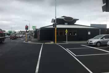 Rare Opportunity... Retail ... Hospitality ... Showroom