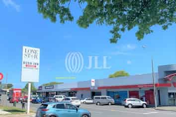 Retail - Huge Profile – Upper Riccarton