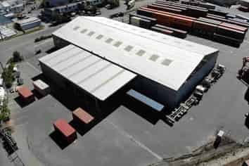 Excellent Warehouse Close To The Port