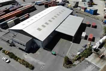 Excellent Warehouse Close To The Port