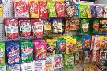 MINI MART & LOTTO TRADING 6 DAYS SHORT HOURS