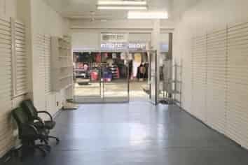 Retail or Office Opportunity in Otara!