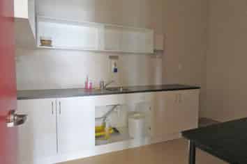 170M² RETAIL/OFFICE SPACE FOR LEASE