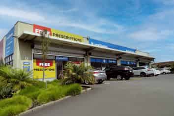 170M² RETAIL/OFFICE SPACE FOR LEASE