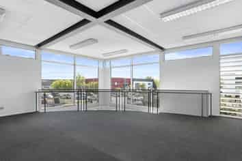 Huge 3,485 sqm Warehouse / Office Wigram