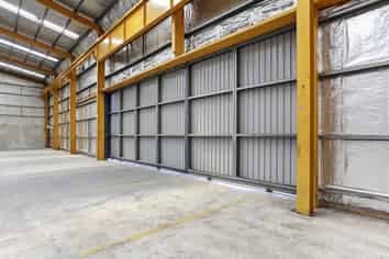 Huge 3,485 sqm Warehouse / Office Wigram