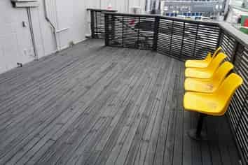 Glass frontage retail site