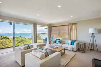 156 Clovelly Road, Bucklands Beach