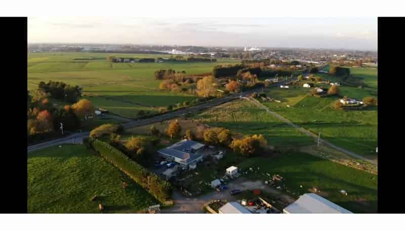 251 Collins Road, Hamilton Central