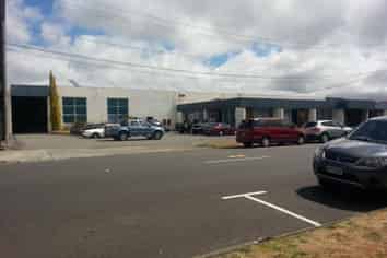 Large Seaview Warehouse - Tenancies to fit