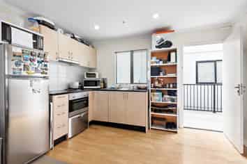 D702/176 Broadway, Newmarket