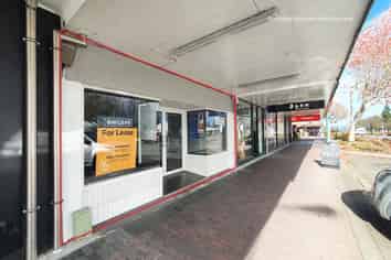 Main street CBD retail