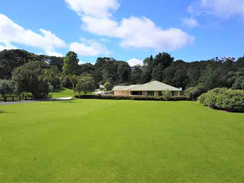 River Palm 99 Yorke Road, Paihia Surrounds
