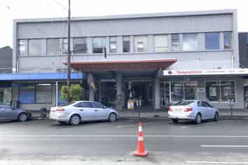 Courtville Place - Upstairs Unit 1