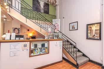 Fantastic beauty studio - oozing potential!