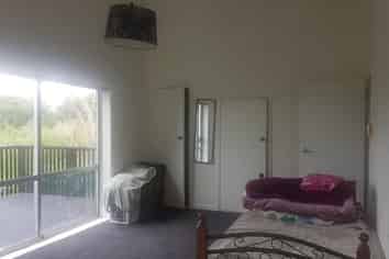 2291 State Highway16, Helensville