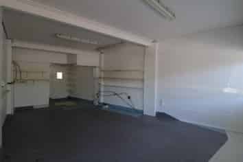 Very Affordable Suburban Retail