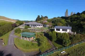 29 Manuka Drive, Whangamata