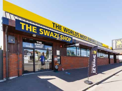 Investment opportunity - global brand as tenant