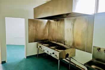 Turnkey takeaway space