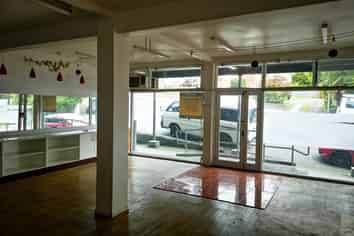 Turnkey takeaway space