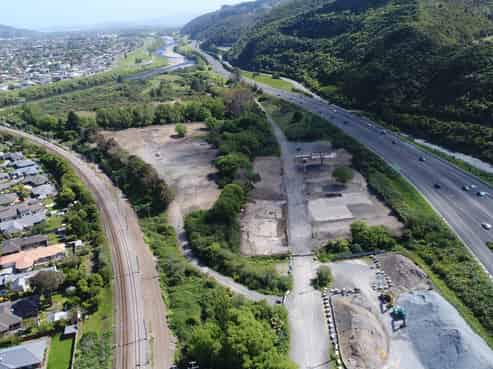 Haywards interchange design build and yard options